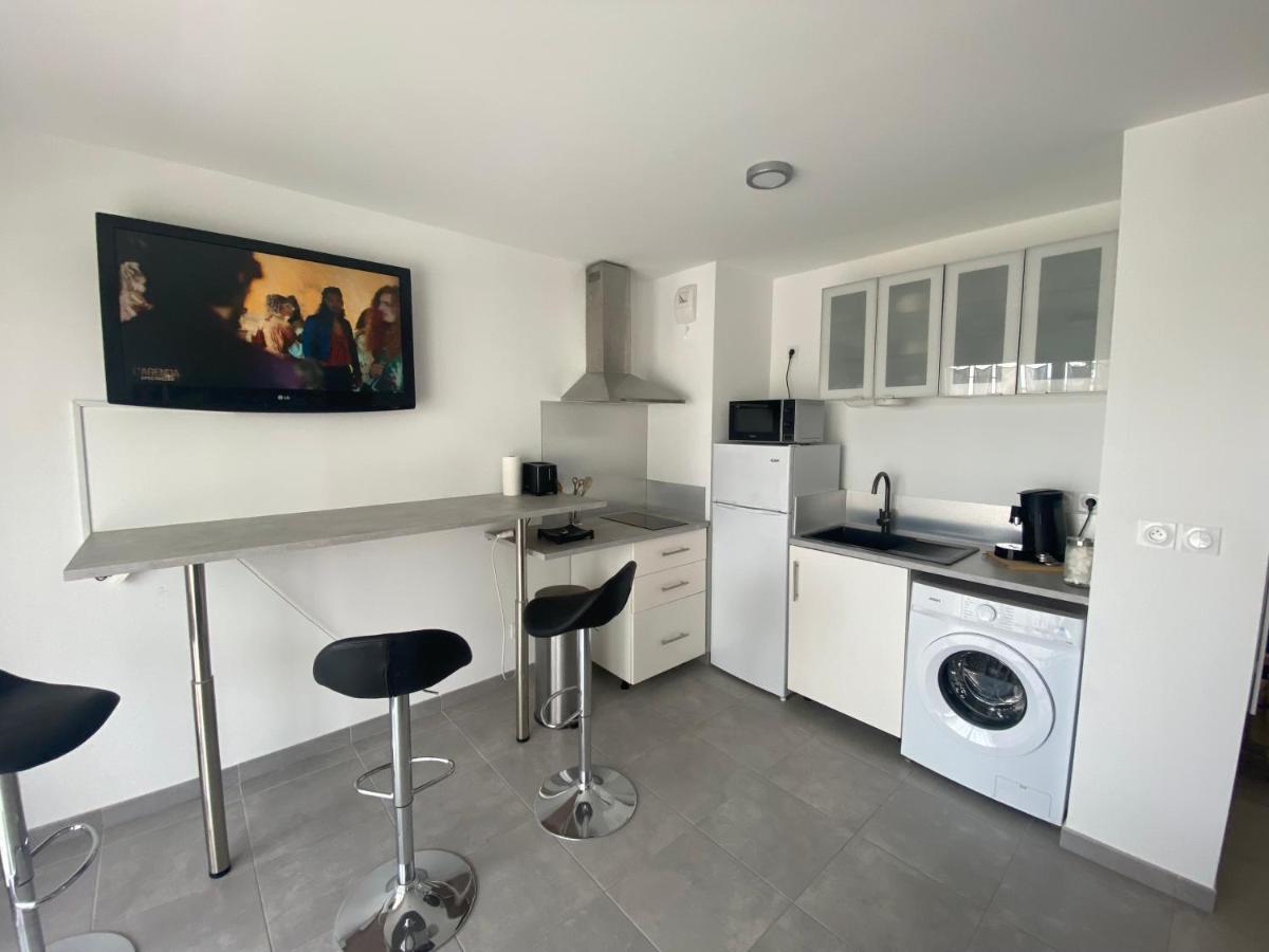 Appartement Type 2 Neuf +Grande Terrasse Le Lavandou Εξωτερικό φωτογραφία