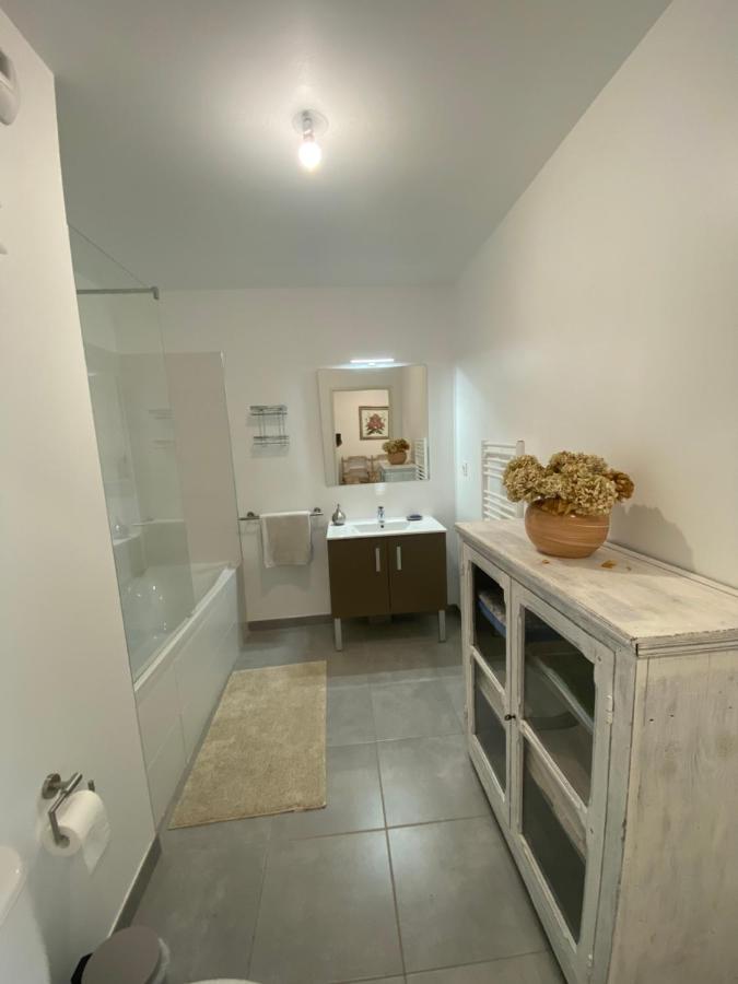 Appartement Type 2 Neuf +Grande Terrasse Le Lavandou Εξωτερικό φωτογραφία
