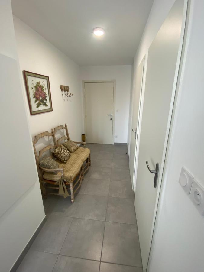 Appartement Type 2 Neuf +Grande Terrasse Le Lavandou Εξωτερικό φωτογραφία